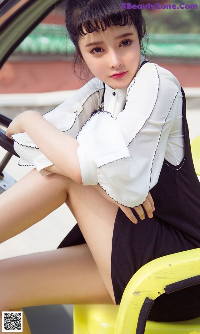 UGIRLS - Ai You Wu App No.1111: Model Yang Ma Ni (杨 漫 妮) (35 photos) No.b5baaa